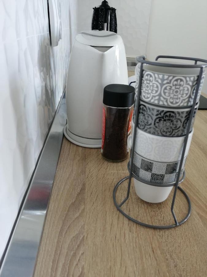 Studio Apartment Lanterna Zára Kültér fotó